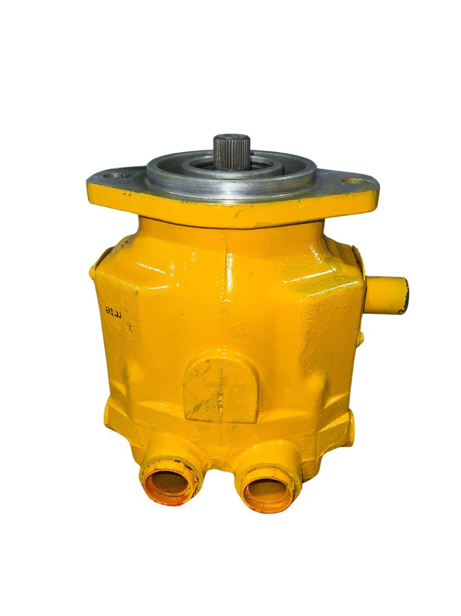 Loader Parts Source Reman Drive Pump for New Holland® OEM 9825924 Replacement - Single, Rear/Gear Pump Side, for Skid Steer Models L565, LX565 &amp; LX665