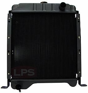 LPS Radiator to Replace Case® OEM A190749
